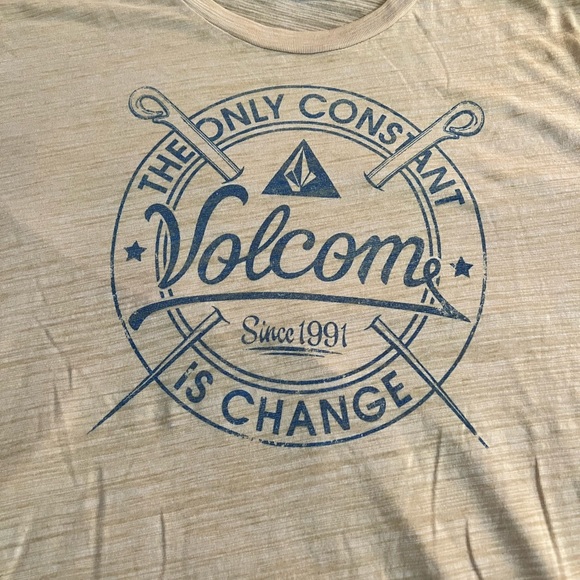 Volcom T-Shirt - Picture 3 of 3